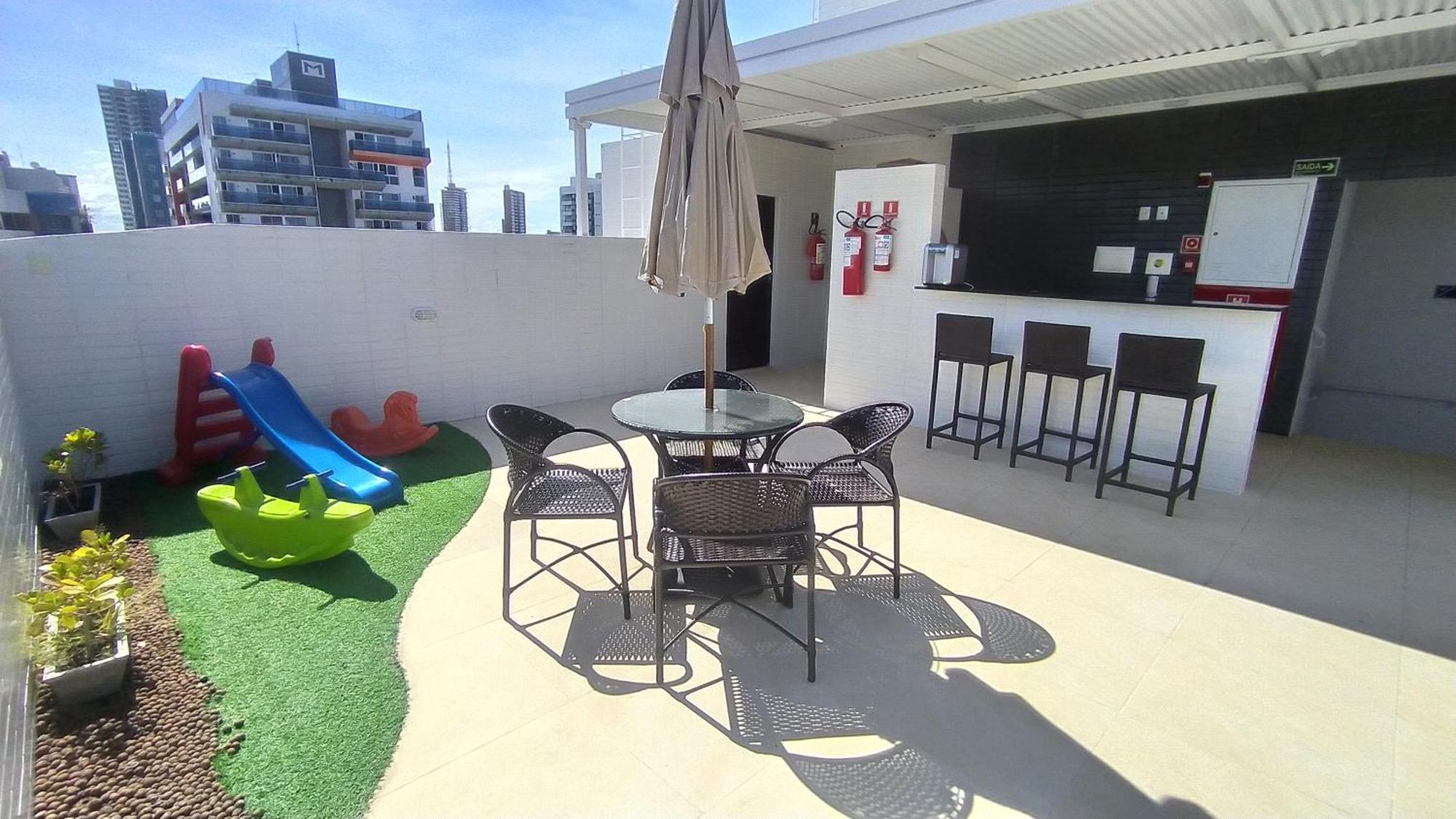 Em A 50 Metros Da Apartment Joao Pessoa